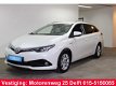 Toyota Auris Touring Sports - 1.8 Hybrid Dynamic Go Navi.Camera.Cruise.Bijna 2017.2JR Garantie - 1 - Thumbnail