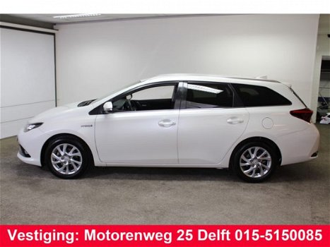 Toyota Auris Touring Sports - 1.8 Hybrid Dynamic Go Navi.Camera.Cruise.Bijna 2017.2JR Garantie - 1