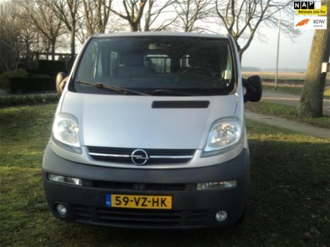 Opel Vivaro - 1.9 DTI L1 H1 een goh rolstoelbus rolstoelauto voor de smallere beurs - 1