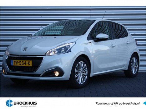 Peugeot 208 - 1.2 PURETECH 83PK 5-DRS SIGNATURE / NAVI / AIRCO / LED / PDC / 16