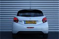 Peugeot 208 - 1.2 PURETECH 83PK 5-DRS SIGNATURE / NAVI / AIRCO / LED / PDC / 16