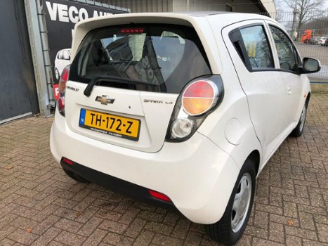 Chevrolet Spark - 1.0 16V LS airco nette dealer onderhouden auto - 1