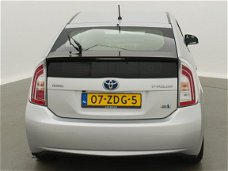 Toyota Prius - 1.8 Hybrid Comfort Business | Navigatie | Cruise control | Bluetooth |