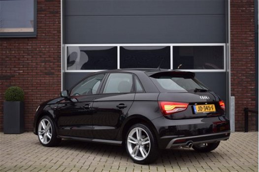 Audi A1 Sportback - 1.4 TDI 90pk S-line Admired Navi/Xenon/17