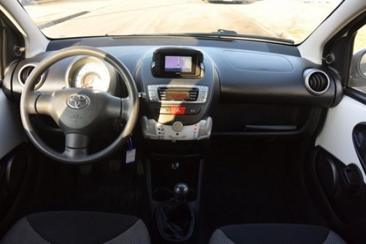 Toyota Aygo - 1.0 VVT-i Access Navi Airco Elektrische-pakket - 1
