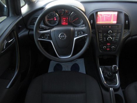 Opel Astra - 1.4 Business Edition NAVI - 1