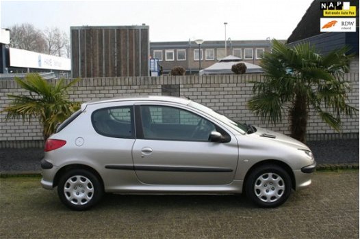 Peugeot 206 - 1.4 Air-line airco - 1