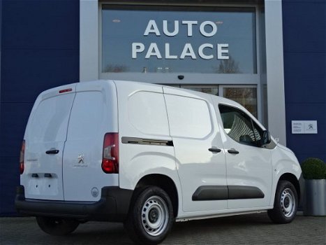 Peugeot Partner - 1.6 BlueHDi 75pk 650kg Pro | Airco | 3-zits - 1