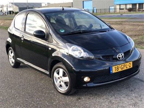 Toyota Aygo - 1.0-12V Sport Edition Zwart - 1