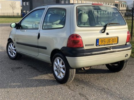 Renault Twingo - 1.2-16V Init.Quick.5 Panorama - 1