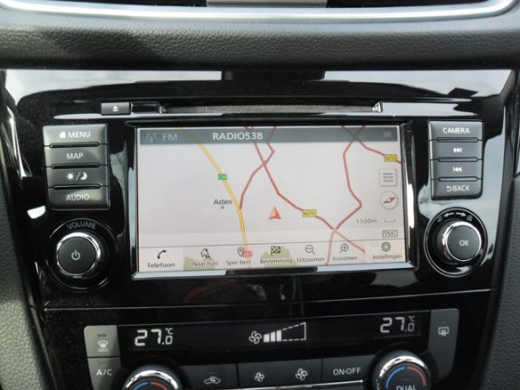 Nissan Qashqai - 1.3 Acenta Connect Pack Navigatie, panoramadak, Designpack 140PK - nr. 1