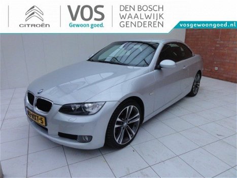 BMW 3-serie Cabrio - L.M.Velgen / Navigatie / Bluetooth 320i Automaat Zeer nette en complete auto - 1