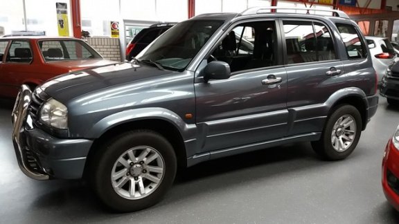 Suzuki Grand Vitara - 2.0 FreeStyle-3 lederen bekleding - 1