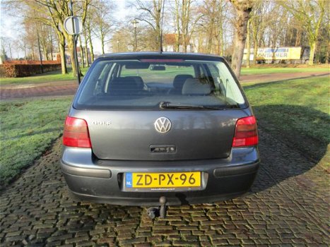 Volkswagen Golf - 1.4-16V Stuurbekrachtiging 5 Drs Trekhaak - 1