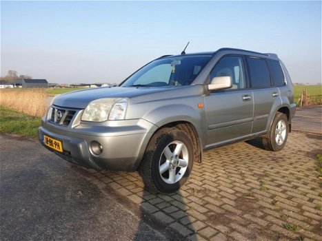 Nissan X-Trail - 2.2 dCi Comfort Apk 10-2020 - 1