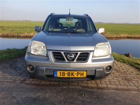 Nissan X-Trail - 2.2 dCi Comfort Apk 10-2020 - 1