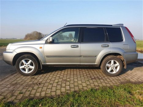 Nissan X-Trail - 2.2 dCi Comfort Apk 10-2020 - 1