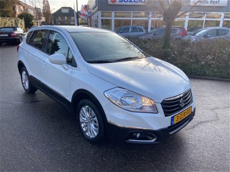 Suzuki SX4 S-Cross - 1.6 Urban cruise control, airco, zomer en winterbanden, armsteun bluetooth, 2e - 1