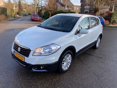 Suzuki SX4 S-Cross - 1.6 Urban cruise control, airco, zomer en winterbanden, armsteun bluetooth, 2e - 1