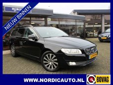 Volvo V70 - 2.0 D4 SUMMUM GEARTRONIC AUT XENON LEDER ADAPTIVE CRUISE