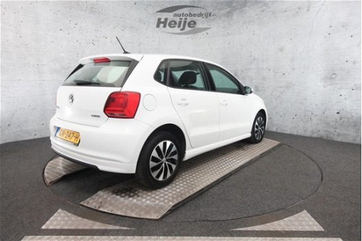 Volkswagen Polo - 1.4 TDI BlueMotion | Dealeronderhouden | Airco | Navigatie | Cruise Control - 1