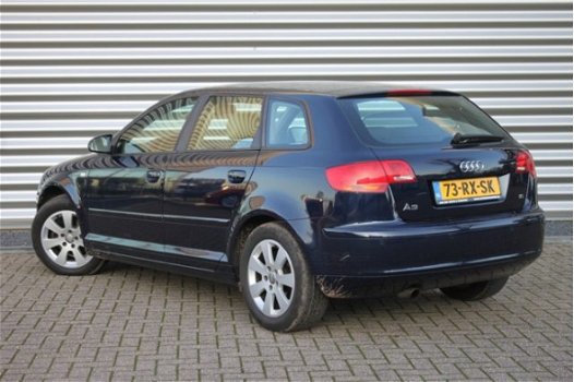 Audi A3 - 1.6 Ambiente - 1