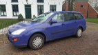 Ford Focus Wagon - 1.4-16V Ambiente met apk-stuntprijs nu €599,=-alle inruil mogelijk - 1 - Thumbnail