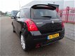 Suzuki Swift - 1.6 Sport 