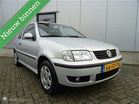 Volkswagen Polo - 1.4-16V Trendline * Nationale Autopas 130.Dkm - 1