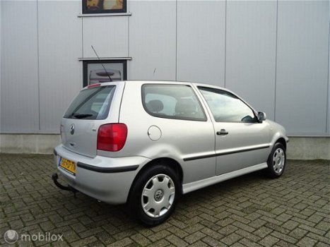 Volkswagen Polo - 1.4-16V Trendline * Nationale Autopas 130.Dkm - 1