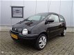 Renault Twingo - 1.2 Initiale * APK KEURING T/M 21-01-2021 - 1 - Thumbnail