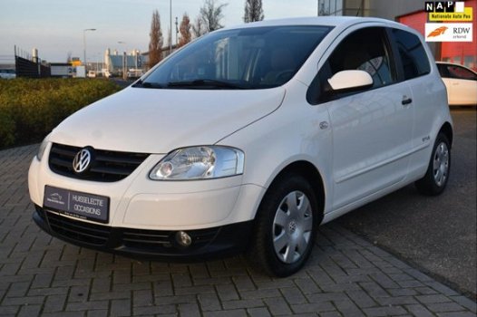 Volkswagen Up! - 1.0 take up FOX AIRCO STYLE BJ. 2011 - 1