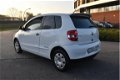 Volkswagen Up! - 1.0 take up FOX AIRCO STYLE BJ. 2011 - 1 - Thumbnail