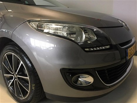 Renault Mégane Estate - 1.5 dCi Bose panoramadak, clima, Cruise control, Pdc - 1