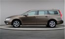 Volvo V70 - D3 Classic Edition, Leder, Navigatie, Xenon - 1 - Thumbnail