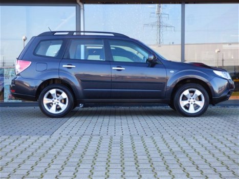 Subaru Forester - 2.0 D X Comfort -1e eigenaresse / volledig dealeronderhouden - 1