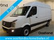 Volkswagen Crafter - 35 2.0 TDI 140 PK L2H2 / Airco / Cruise Control / Navigatie / Trekhaak / PDC / - 1 - Thumbnail