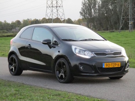 Kia Rio - 1.2 CVVT Plus Pack Met Airco/Bleutooth/Elektrische ramen - 1