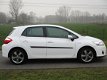 Toyota Auris - 1.8 Full Hybrid Dynamic Met ECC/Navigatie/PDC/Camera - 1 - Thumbnail