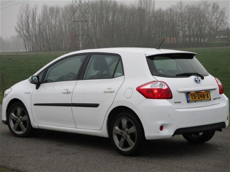 Toyota Auris - 1.8 Full Hybrid Dynamic Met ECC/Navigatie/PDC/Camera - 1