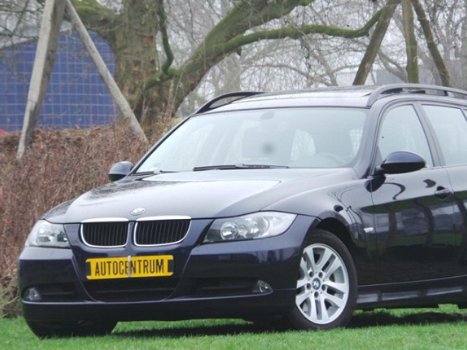 BMW 3-serie Touring - 320d Dynamic Executive ( AUTOMAAT + INRUIL MOGELIJK ) - 1