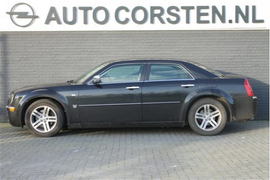 Chrysler 300C - 3.0 V6 CRD Xenon Leder Navi 18