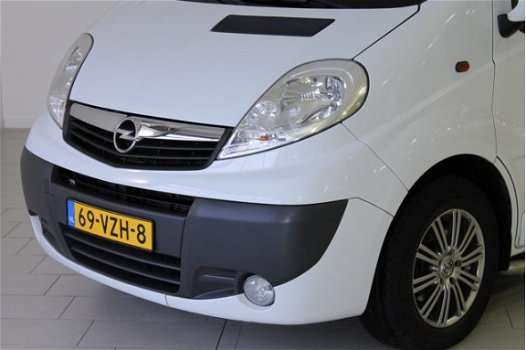 Opel Vivaro - 2.5 CDTI 146PK AIRCO TREKHAAK IMPERIAAL - 1