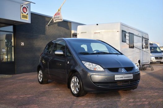 Mitsubishi Colt - 1.3 Invite 96 pk airco elec pakket lmv 15 inch nap aanwezig 2e eigenaar - 1