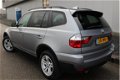 BMW X3 - 2.0d High Executive Panoramadak Airco Navigatie Automaat Leder Dvd Speler - 1 - Thumbnail