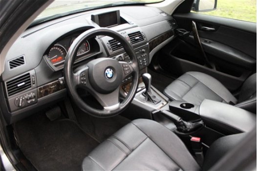 BMW X3 - 2.0d High Executive Panoramadak Airco Navigatie Automaat Leder Dvd Speler - 1