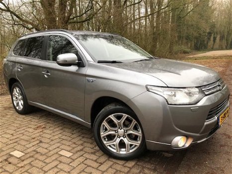 Mitsubishi Outlander - 2.0 PHEV Instyle+ 2013/MARGEPRIJS/NAP/ - 1