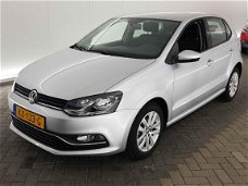 Volkswagen Polo - 1.2 TSI Comfortline Connected Series 66kW 5 Drs