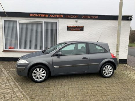 Renault Mégane - 1.6-16V Business L - 1