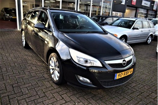 Opel Astra Sports Tourer - 1.4 Turbo Sport | HALF LEDER | NAVI | STOELVERWARMING | CLIMATE CONTROL | - 1